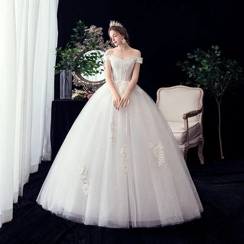 Simple Slim Sweetheart Lace Wedding Dress Embroidery Applique Beading Sequin Backless Bridal Gown
