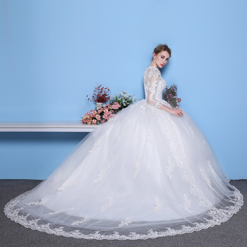 Sexy See Through Wedding Dress Luxury Long Sleeve Wedding Gown 2020 Lace Beaded Mariage Bridal Gowns Vestido De Noiva