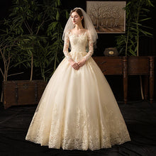 Load image into Gallery viewer, Elegant Champagne Embroidery Lace Wedding Dress Robe De Mariee Sweetheart Ball Gown
