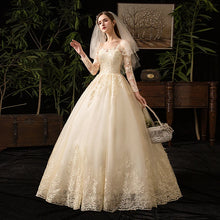 Load image into Gallery viewer, Elegant Champagne Embroidery Lace Wedding Dress Robe De Mariee Sweetheart Ball Gown
