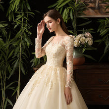 Load image into Gallery viewer, Elegant Champagne Embroidery Lace Wedding Dress Robe De Mariee Sweetheart Ball Gown
