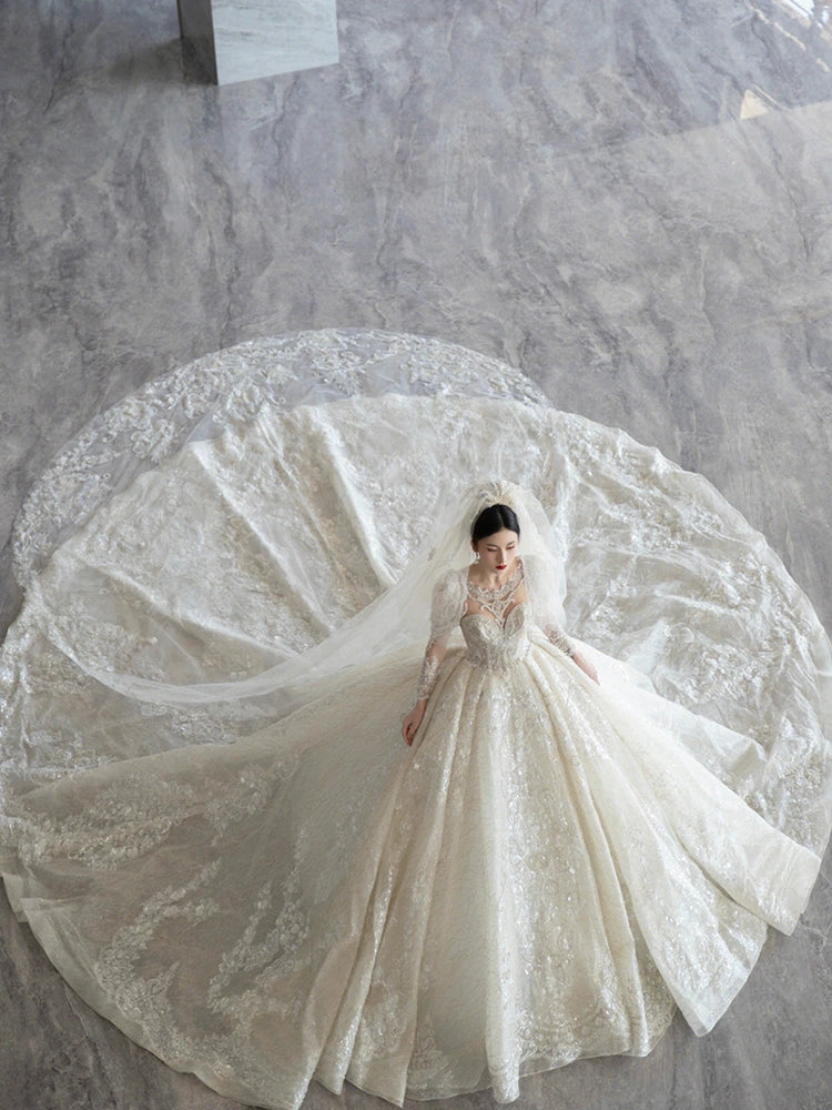 Long-Sleeved Super-Heavy Luxury French Royal Style Wedding Dress