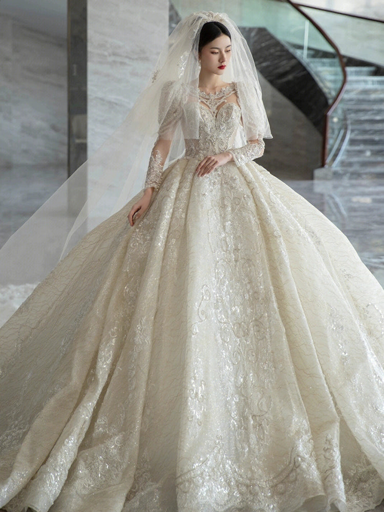 Long-Sleeved Super-Heavy Luxury French Royal Style Wedding Dress