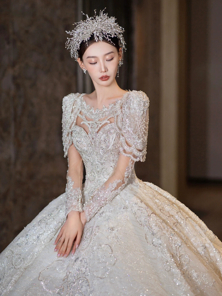 Long-Sleeved Super-Heavy Luxury French Royal Style Wedding Dress