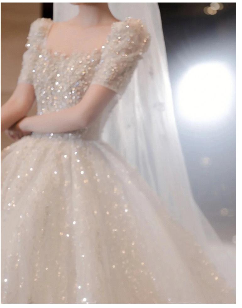 Short Sleeve Beading Wedding Dress Big Train Bride Dresses Tuller Ball Gown