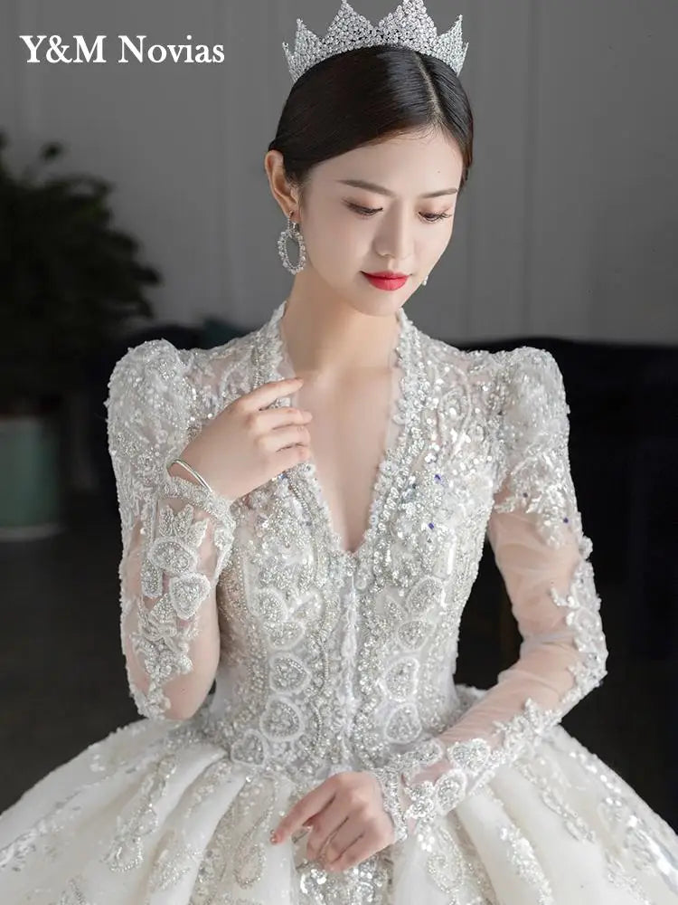 Luxury Bedading Long Sleeve Winter Wedding Dress  V Neck