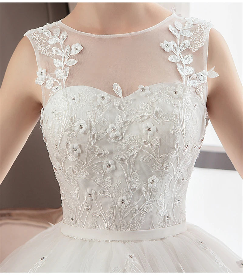 Wedding Dress White 3D Flowers Embroidered Lace Appliques Sequins Ball Gown Plus Size Bridal Gowns