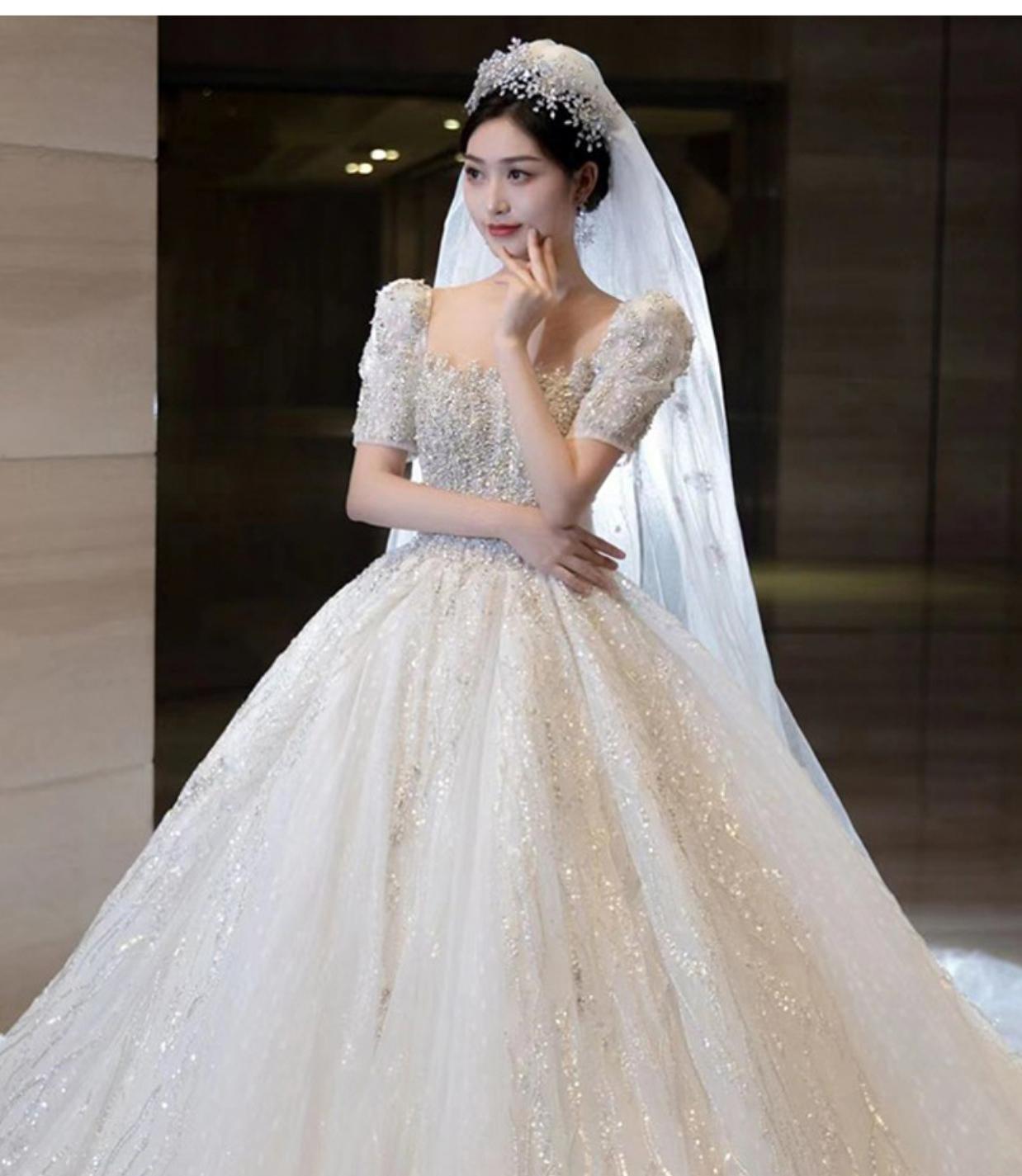 Short Sleeve Beading Wedding Dress Big Train Bride Dresses Tuller Ball Gown