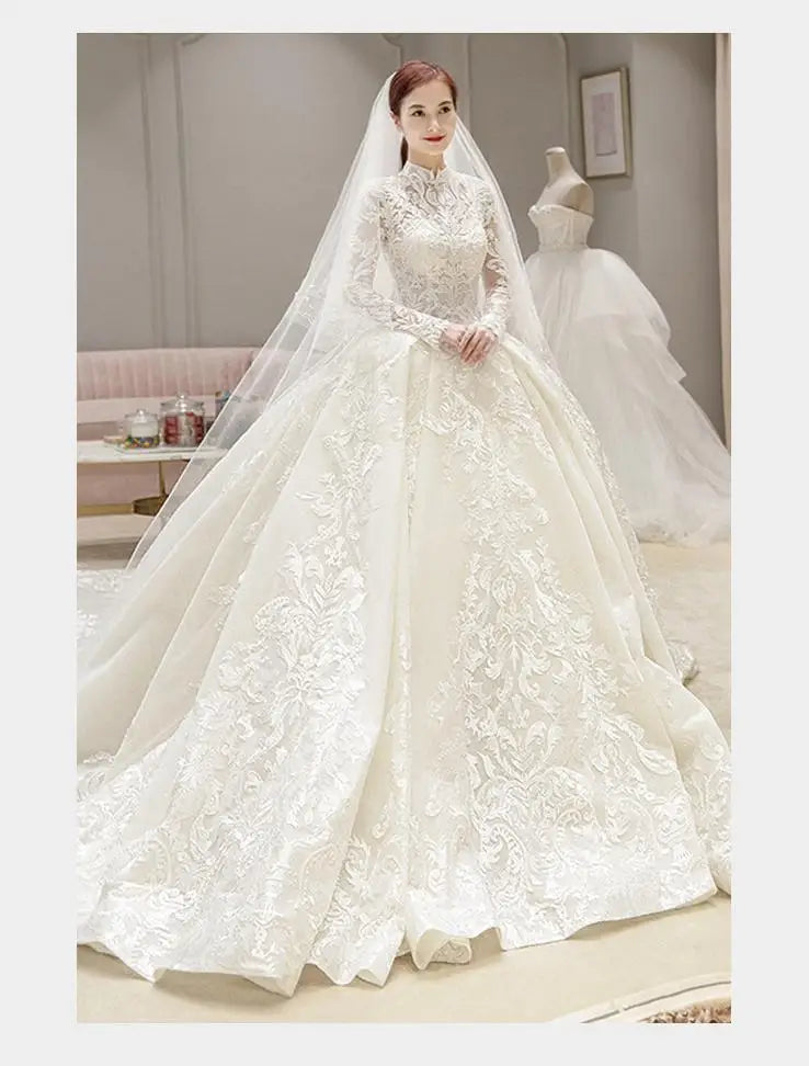 Long Sleeved Tradition style lace Embroidery Starry Princess Ball Gowns