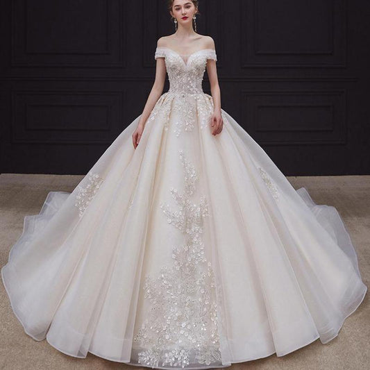 Luxury Handmade Boat Neck Wedding Dress With Train Lace Flower Bridal Dress Elegant Off The Shoulder Ball Gown